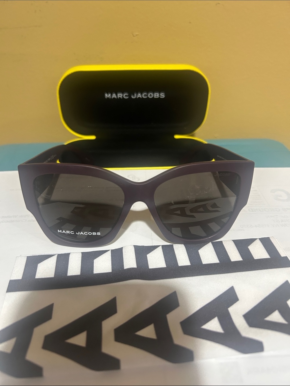 Marc Jacobs Purple cat eye sunglasses with case and cloth